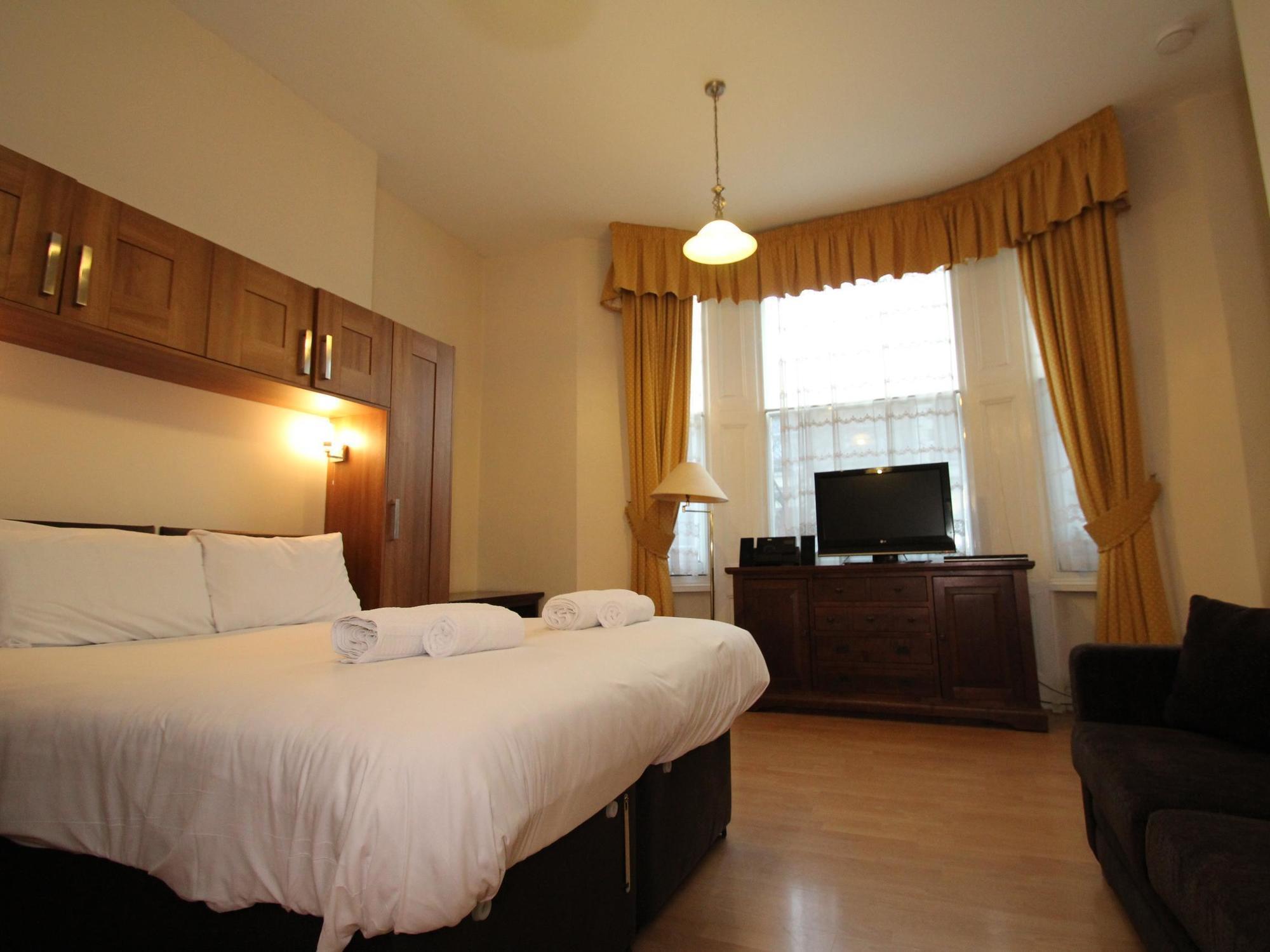 Castletown House Apartments London Exterior photo